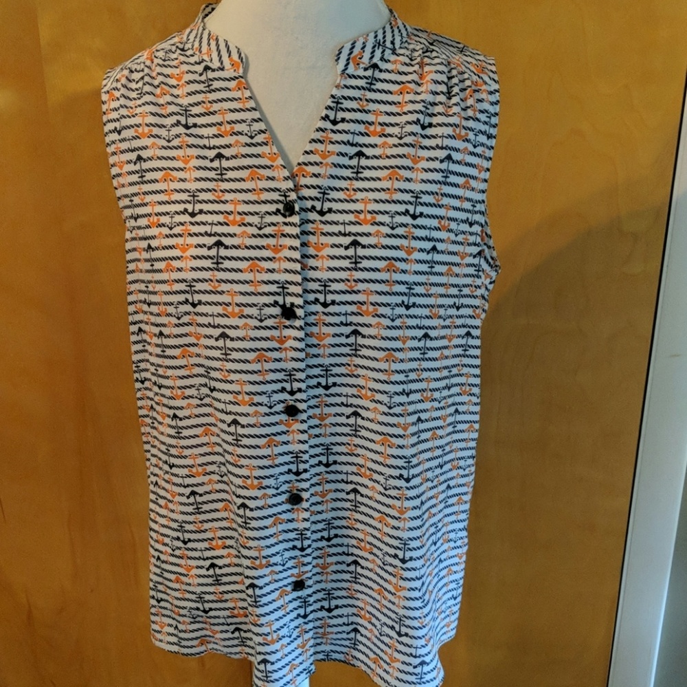9 west sleeveless top